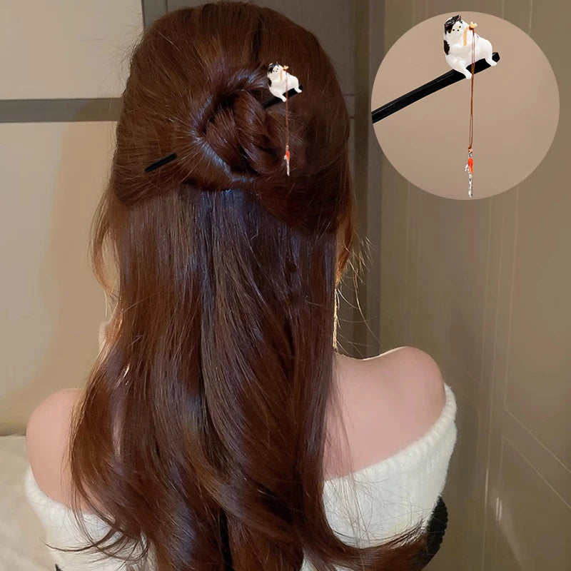 Retro Wooden Hair Stick Hairpin for Women Cute Cat Tassel Hair Clip Chopstick Bun Maker Hanfu Headdress Jewelry Hair Accessories