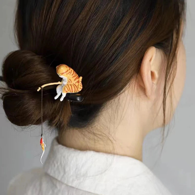 Retro Wooden Hair Stick Hairpin for Women Cute Cat Tassel Hair Clip Chopstick Bun Maker Hanfu Headdress Jewelry Hair Accessories