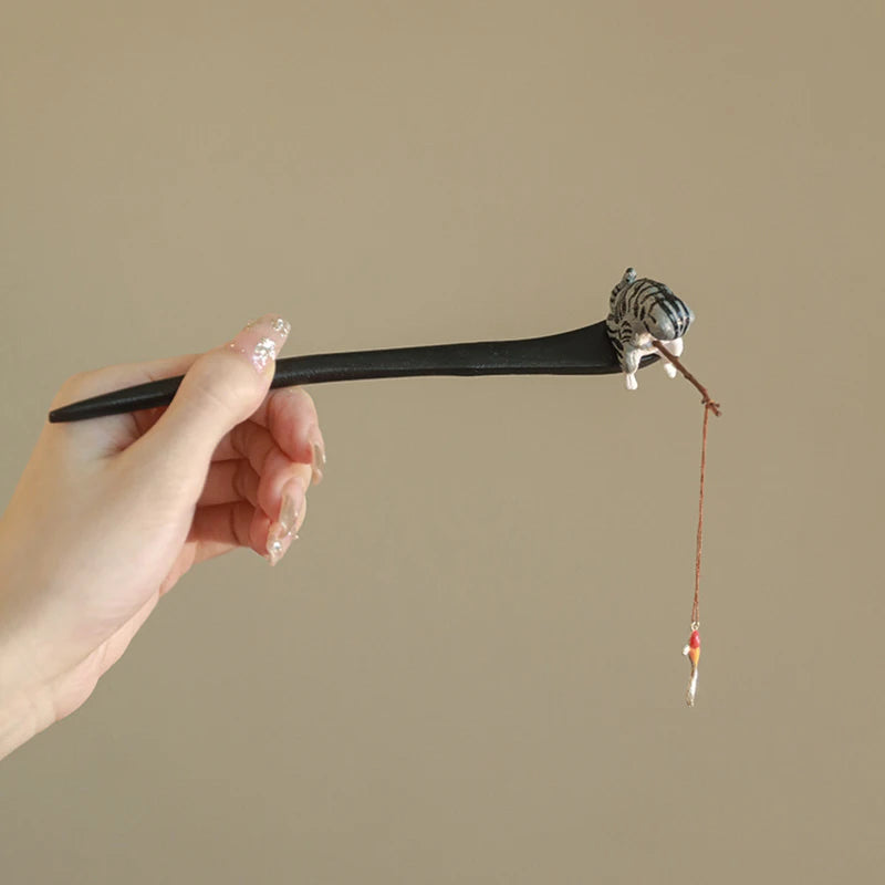 Retro Wooden Hair Stick Hairpin for Women Cute Cat Tassel Hair Clip Chopstick Bun Maker Hanfu Headdress Jewelry Hair Accessories